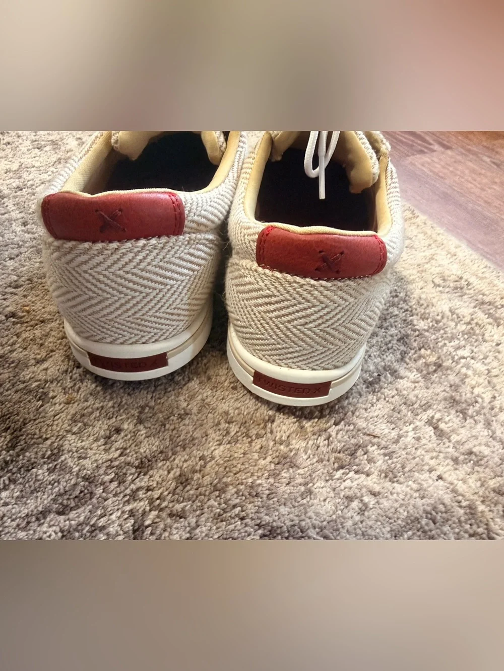 Twisted X Women’s Cream Herringbone Lace-Up Sneakers with Red Accents